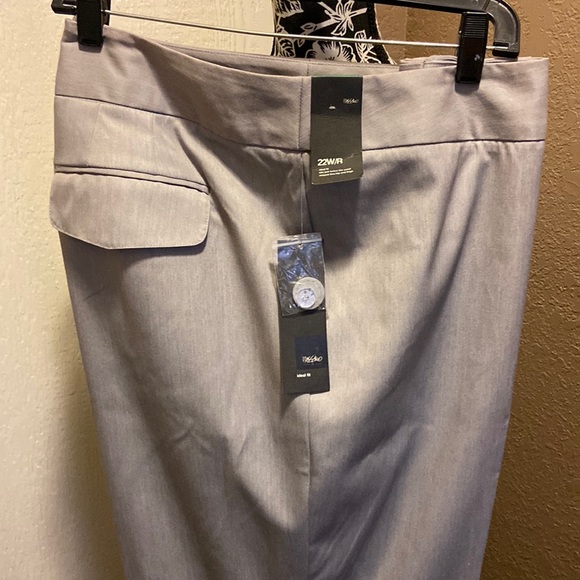 NWT Mossimo ideal fit pants - Picture 2 of 8